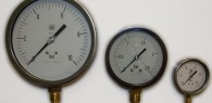 Industrial pressure gauges (stainless steel casing)